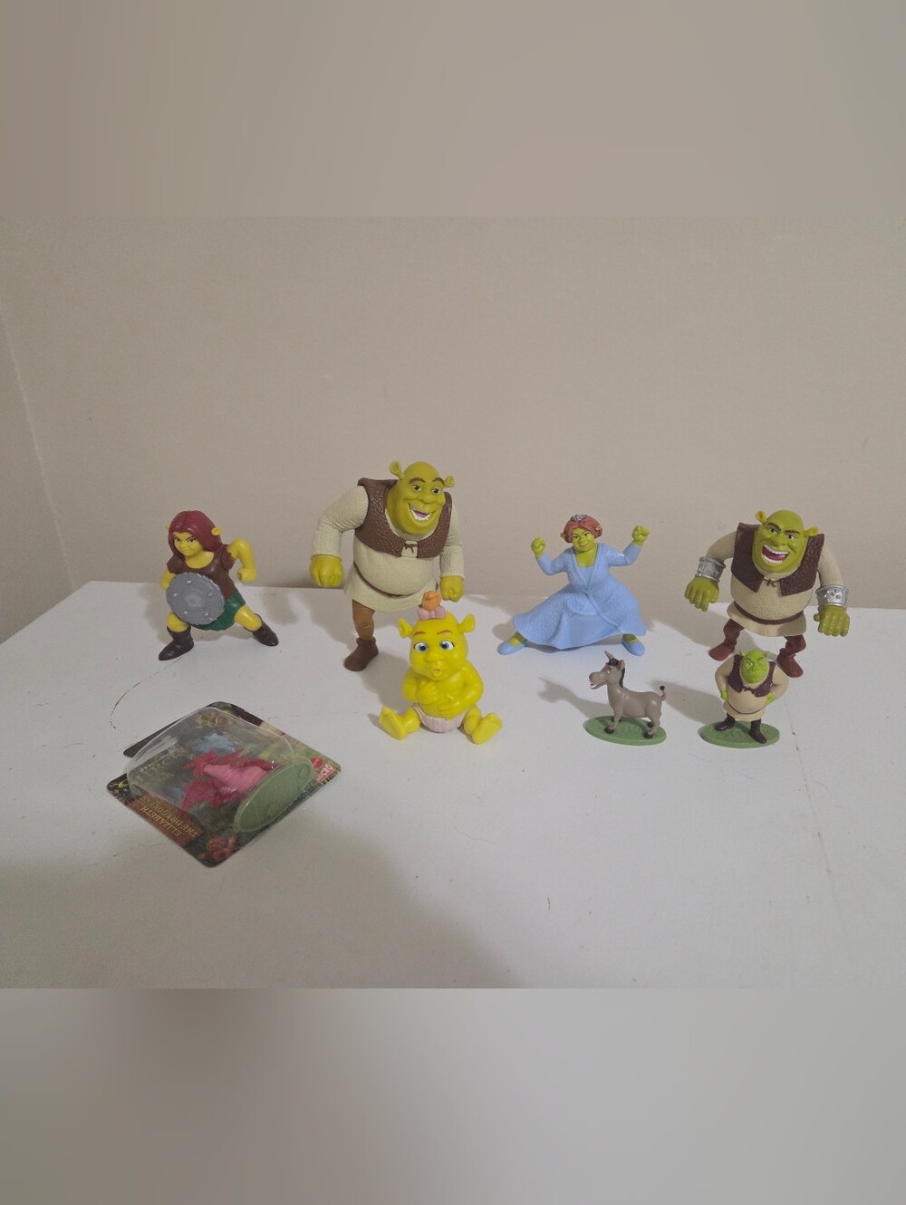 Shrek and Friends Kids Toy Figure Set Of 8